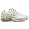 New Balance 1906R