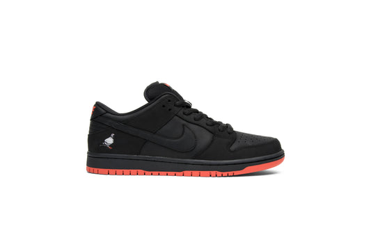 Jeff Staple x Nike SB Dunk Low Pro ‘Black Pigeon