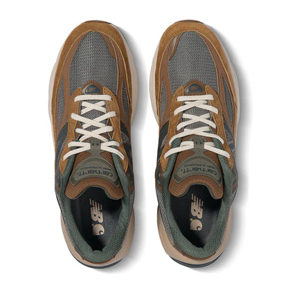 990v6 "Carhartt - Sculpture Center" Sneakers